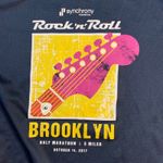 Brooks Rock n Roll Marathon Series Brooklyn Half Marathon Womens M T-Shirt Photo 3