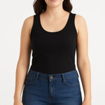 Ymi Wanna bett butt Size 3 blue Jean shorts has pockets Photo 0