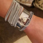 Boutique NEW 2 mm‎ Platinum Plated Stainless Steel 316L Stackable Guitar String Bracelets Photo 1