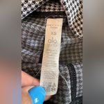 Alo Yoga 7" High-Waist Micro Houndstooth Biker Short size XS Photo 6