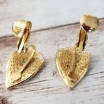 Vintage Clip On Earrings Photo 3