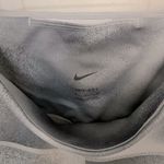 Nike  One Dri-Fit 7/8 Leggings in Shades of Grey Photo 6