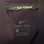 Nike  Running Dri-Fit Longsleeve Quarterzip Size Medium Photo 3