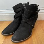 Sam Edelman Black Merton Suede Boots 7M Ankle Block Heel Buckle Photo 0