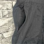 Old Navy Women’s Black Shorts Photo 2