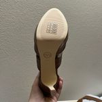 Michael Kors Brand New Berkeley Luggage Brown Heel Shoes Women’s Size 7.5 Photo 3