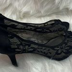Kelly & Katie Lace Peep Toe Heels Size 10 B-24 Photo 4