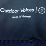 Outdoor Voices Black Scoop Neck Racerback Cutout Yoga Athletic Sports Bra Size S Photo 2