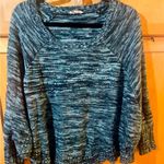 Hem & Thread  Sweater Size M Photo 3