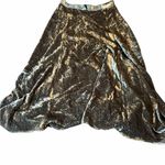 ZARA Velvet Midi Skirt in Deep Green Photo 1