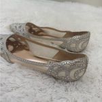 Badgley Mischka  Rhinestone Pointed Toe Flats Champagne Bridal Evening Shoes 8 Photo 2