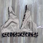 Victoria's Secret Secret Soft Unlined Leopard Print Pullover Bra Women’s Large Photo 7