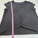 Athleta   Essence Twist Tee Top Size M Heather Gray Short Sleeve 
Sleeves Size M Photo 3