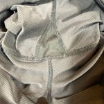 Lululemon Leggings Capri Pants 8 Black Foil Sides‎ Yoga Running Dance Textured Photo 10