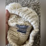 Aerie Women’s Winter Hat Ivory Knitted With Gold Sparkles Pom Pom One Size Photo 5