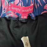 Simply Southern  Pink Palm Shorts. Photo 4
