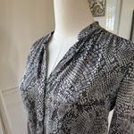 Babaton Aritzia Bennett Snake Print Silk Shirt Dress XS Photo 6