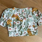 Lucy Paris New‎  Gathered Crop Top Floral Blouse Sleeves Ruffle size L Coquette Photo 2