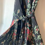 Vintage Black Floral Lightweight V Photo 4