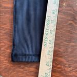 Glyder women’s black ribbed leggings size medium Photo 7