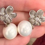 Hibiscus Pearl Dangle Earrings Silver Photo 0