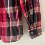 Woolrich  Sz M Womens Red Plaid Flannel 100% Cotton Button Down Shirt Photo 5