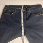Forever 21  Womens DarkWash  Jeans Sz 28 Photo 7
