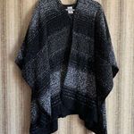 Woolrich  One Size Poncho Grey and Black Womens Clothing Sweater Pullover Photo 0