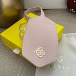 Kendra Scott ⨠Champagne Luggage Tag with Gold Accentsâ¨NWT SOLD OUT in stores Photo 3