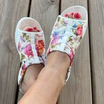Easy Spirit  slip on sandals 🌺 Photo 2