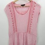 Very J Top Women MEDIUM Pink Embroidered Scoop Neck 100% Rayon Tunic Tank Photo 0