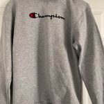 Champion Crewneck Photo 0