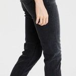 American Eagle  The Mom Jeans Black Tapered Stretch High Rise Women’s Size 00 R Photo 1