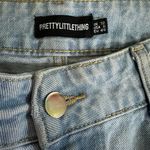 Pretty Little Thing Mom Jeans Photo 2