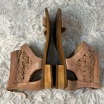 Latigo Anthropologie  Womens Shoes Rupee Sandals Leather Flat Crochet Boho 7 Photo 8