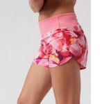 Athleta NWT Printed Run With It 3.5" Shorts Pink Floral Size XL MSRP $59 Photo 0