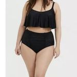 Torrid Black Adjustable Convertible Wireless Straight Flounce Bikini Top Size 2X Photo 1