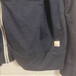Vuori  Halo Performance Hoodie Size XL Photo 3