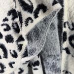 Roffe Leopard Print Ivory Black Soft Fuzzy Knit Shrug Open Front One Size Size undefined Photo 4
