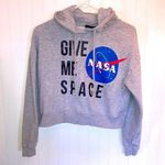 Chemistry NASA cropped hoodie “I need space” woman’s sz S Photo 0