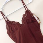 SKIMS  fits everybody lace triangle onesie in oxblood L Photo 5