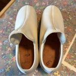 iRi NYC Low Top Sneakers in White / Black Size 8 Photo 5