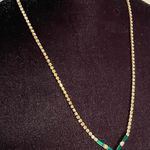 Vintage Gold Tone V Photo 0