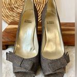 Stuart Weitzman Bronze Pyrite Nocturn Bowover Open Toe Pumps Size 8.5 Photo 4