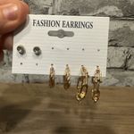 EUC Fashion Earrings 2 Pack Set (3 Studs, 5 Small Hoops) Gold Photo 7