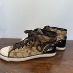 Coach  Women’s Signature C Garcia ankle high top sneaker shoe size 8.5 Photo 4