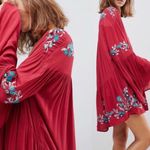 Free People Te Amo Berry Red Embroidered V-neck Mini Boho Festival Dress Sz S/P Photo 2