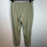 Eddie Bauer Escapelite Slim Ankle Pants Green Lightweight Pockets Women's Medium Photo 1