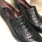 Clarks Indigo by  black leather/patent leather low booties sz 10 Photo 5