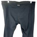 Under Armour  Women's HeatGear Capri Leggings Black Size XL Athletic Wear Photo 3